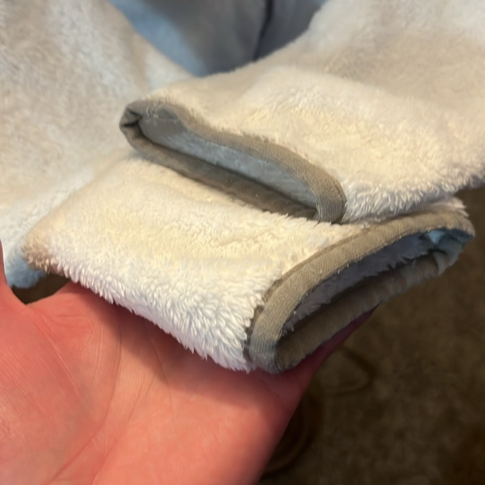 North face jacket - Picture 2 of 3